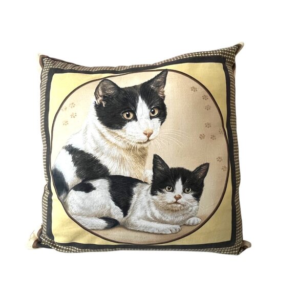 Vintage Cat Kitten Throw Pillows Square 16" x 16" Brown Microfibre Set of 2 - Picture 3 of 5